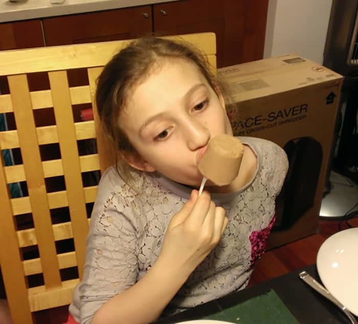Fiona eating a Homemade JELL-O Pudding Pop