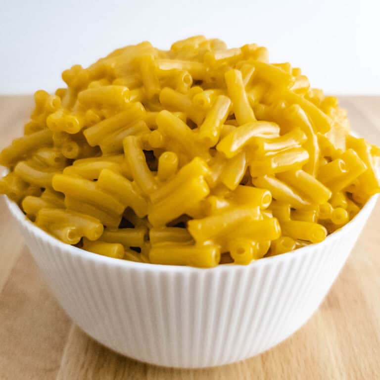 Kraft Mac & Cheese in a bowl.
