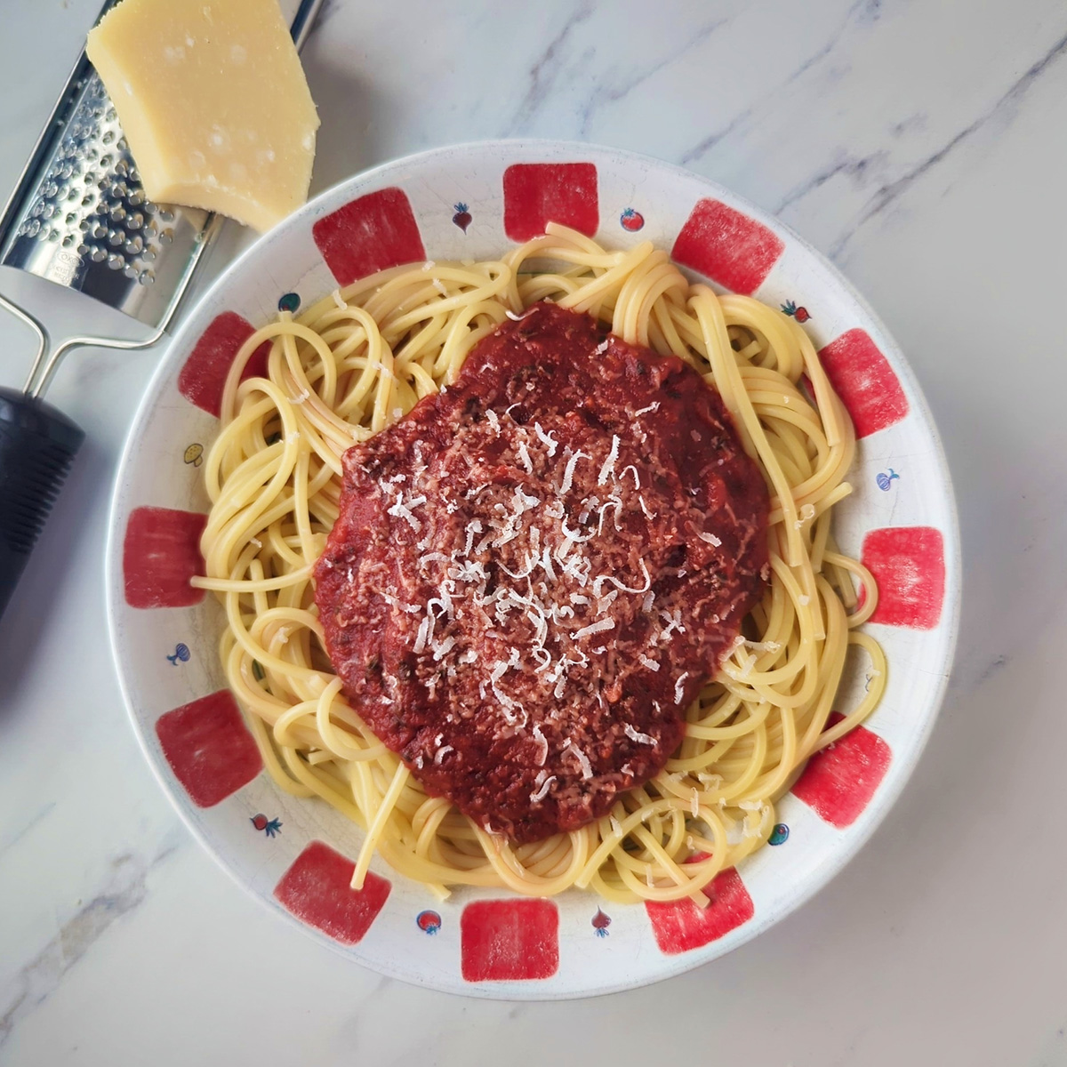 Homemade Vegetarian Spaghetti Sauce Recipe %%page%% - Amy Ever After